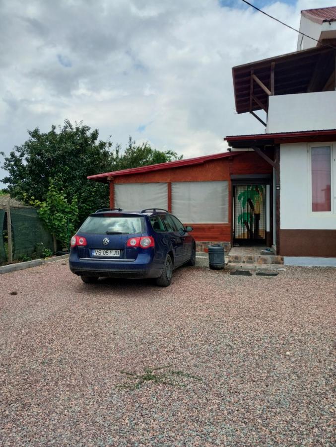 Hotel Casa Doina Douăzeci şi Trei August Exteriér fotografie
